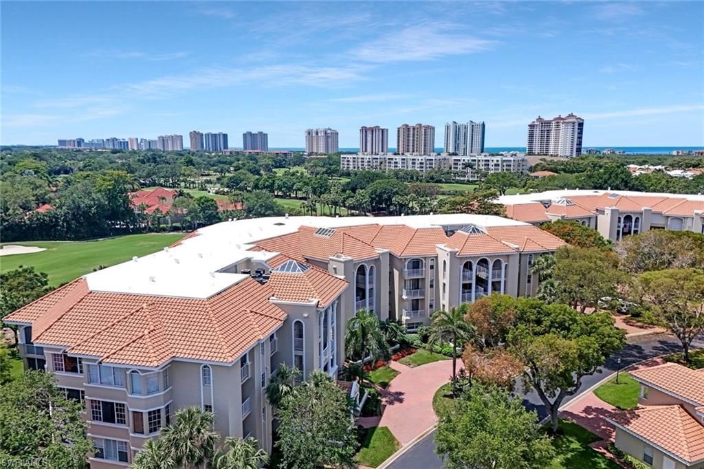 8440 Abbington Cir, Unit D25, Naples, FL 34108 Photo