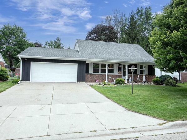 430 FAIRVIEW WAY, Shawano, WI 54166