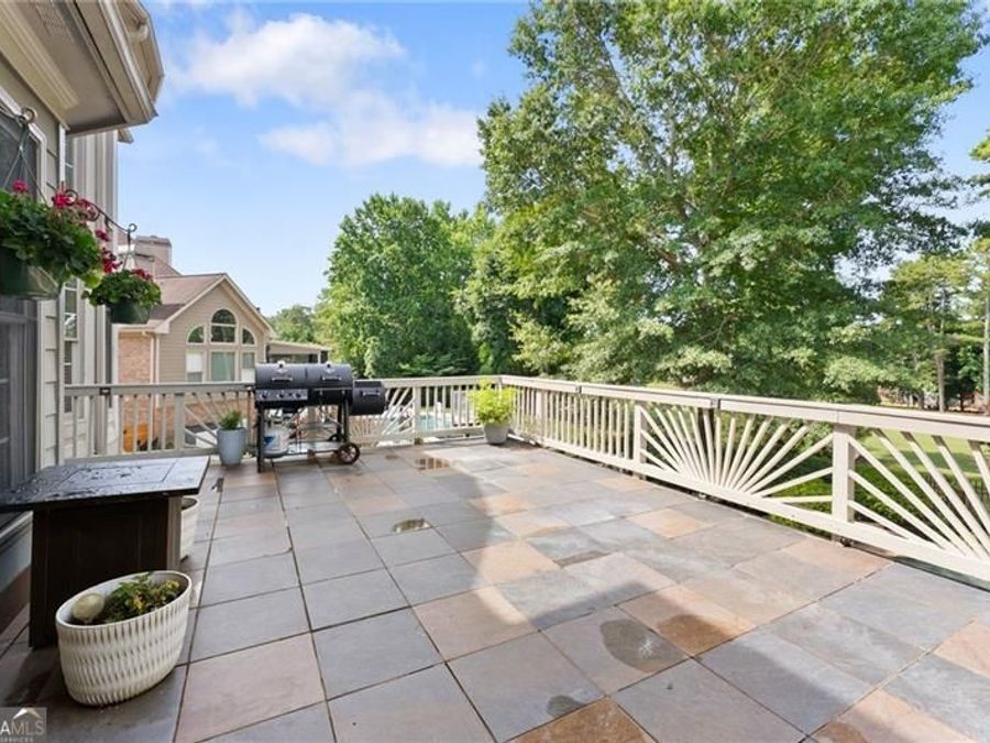 Property Image 80
