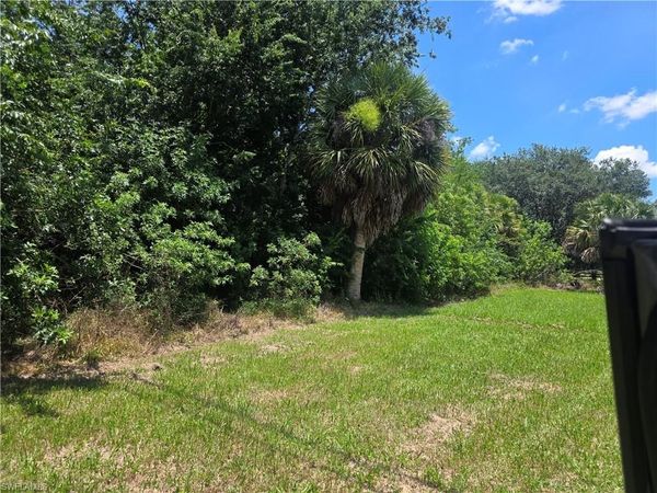 Jerdik DR NE, MOORE HAVEN, FL 33471
