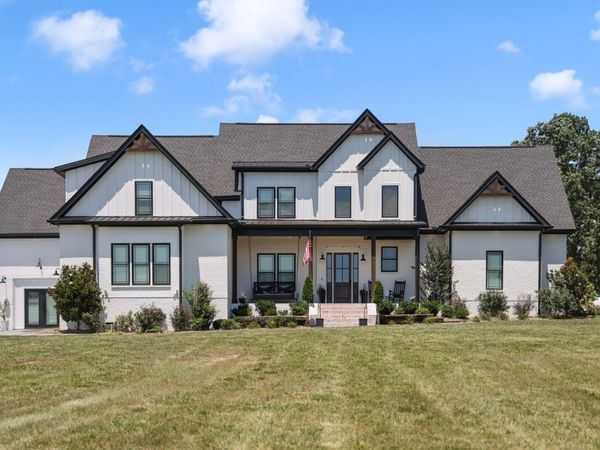 9520 Dyer Rd, Rockvale, TN 37153
