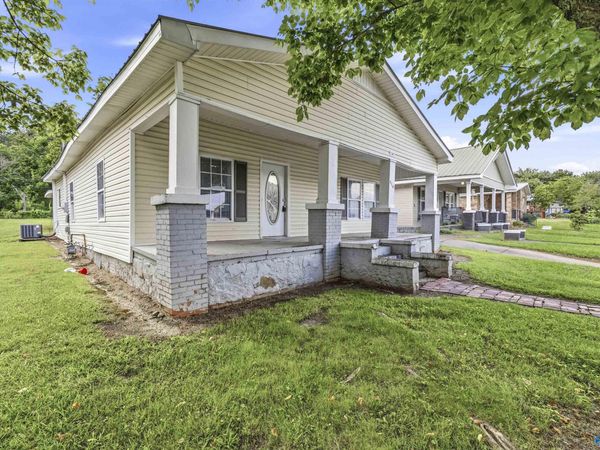 914 Alabama Avenue NW, Fort Payne, AL 35967