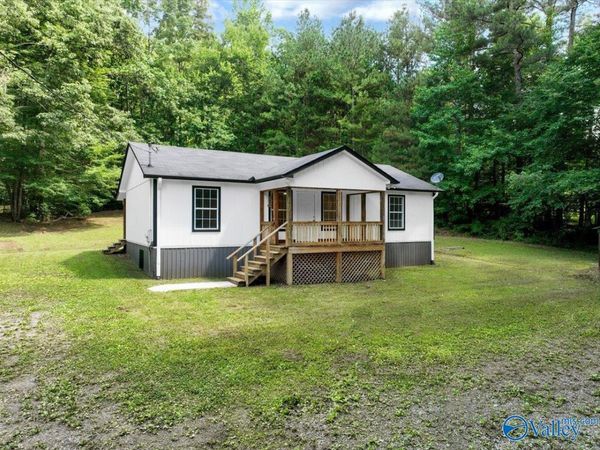371 Bristow Cove Road, Boaz, AL 35956
