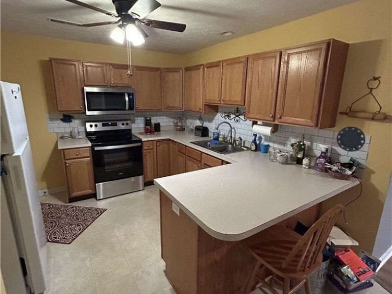 1313 Wynridge Avenue, Louisville, OH 44641 Photo 8