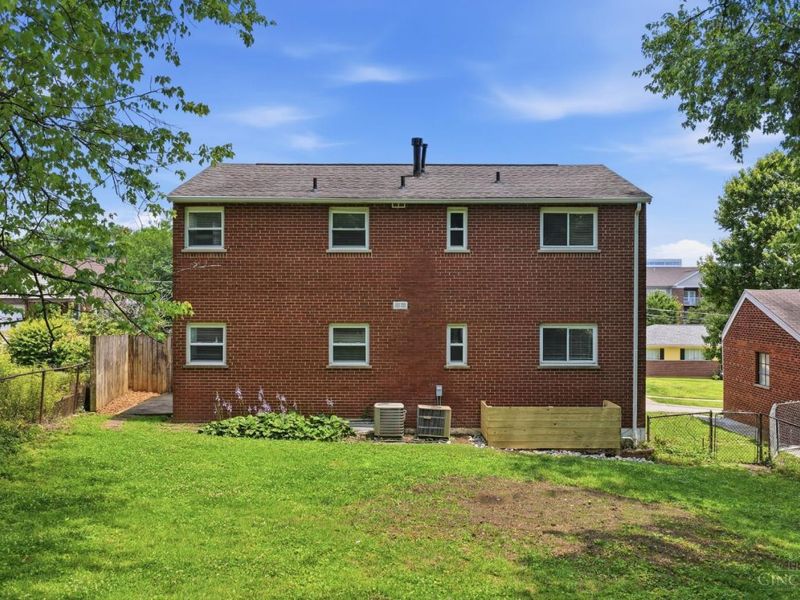 4947 Charlemar Drive, Cincinnati, OH 45227 Photo 31