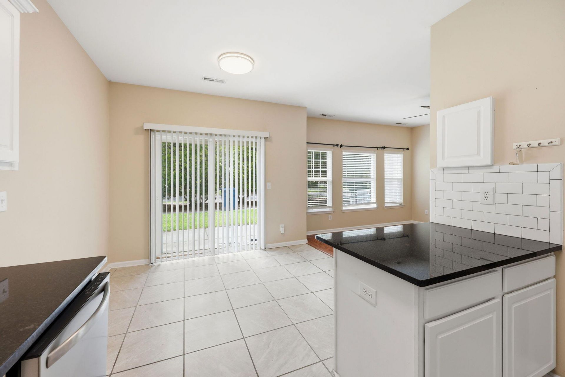 103 Angel Oaks Court Photo 12