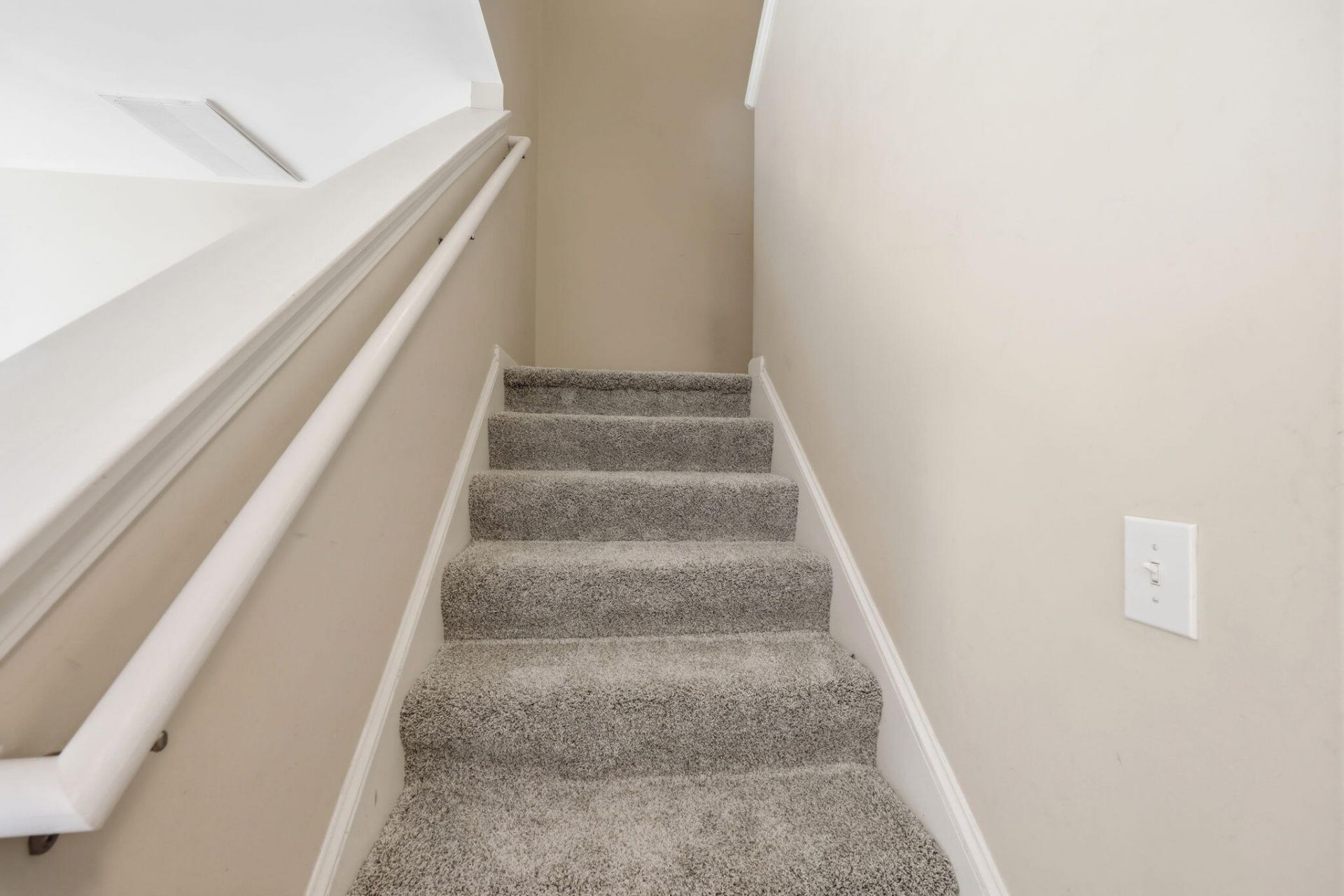 103 Angel Oaks Court Photo 17