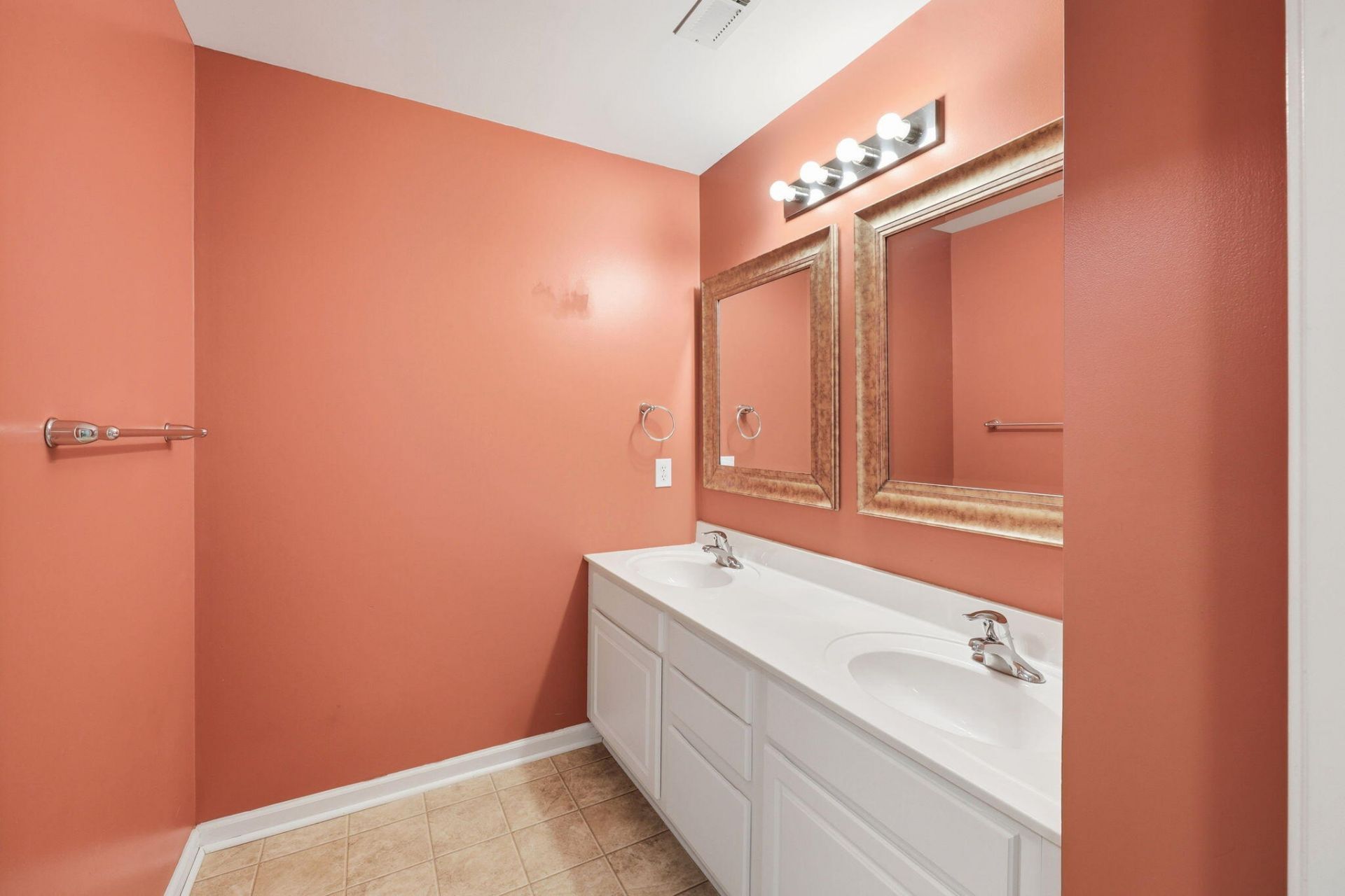 103 Angel Oaks Court Photo 29