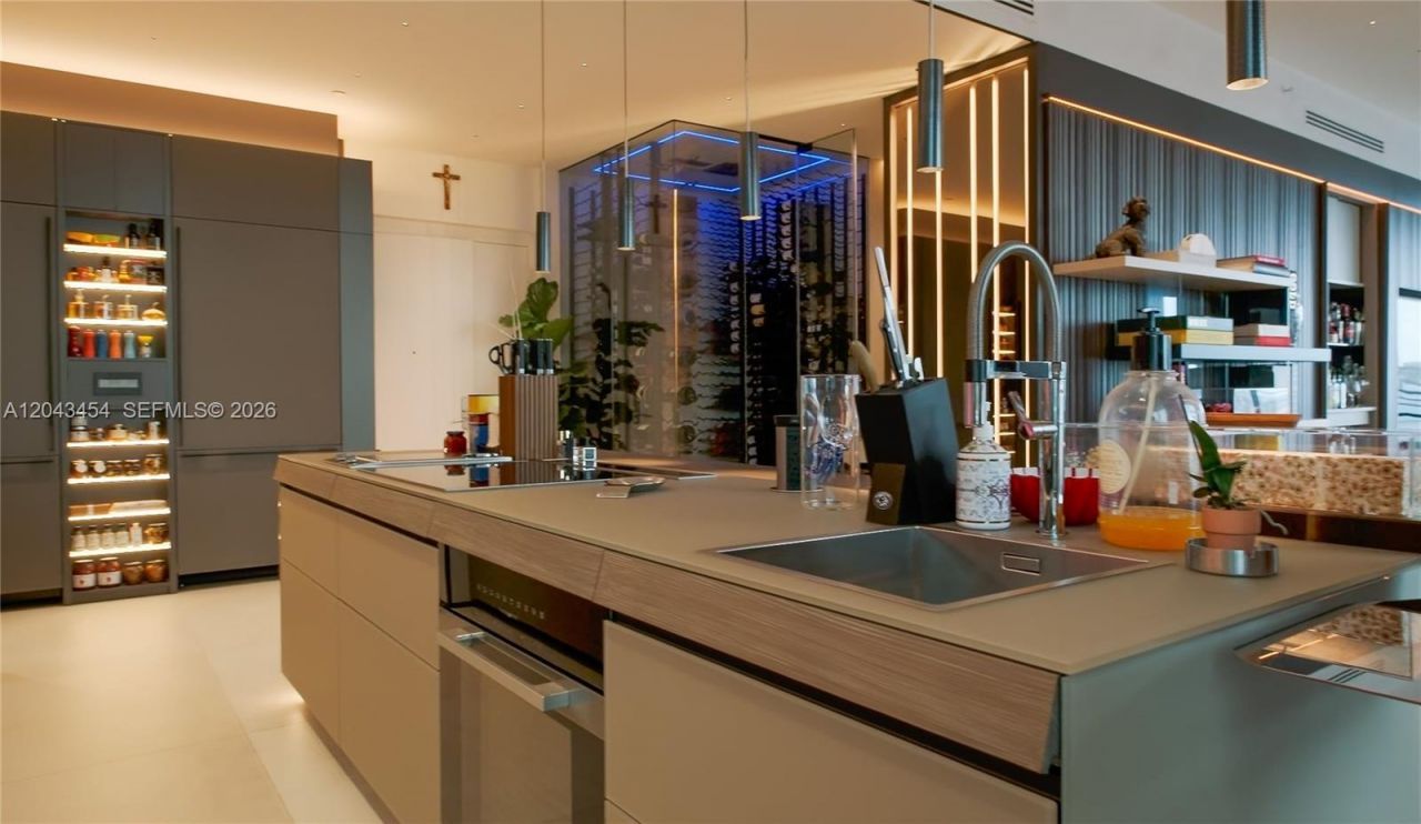 900 Brickell Key Blvd , Unit 503, Miami, FL 33131 Photo