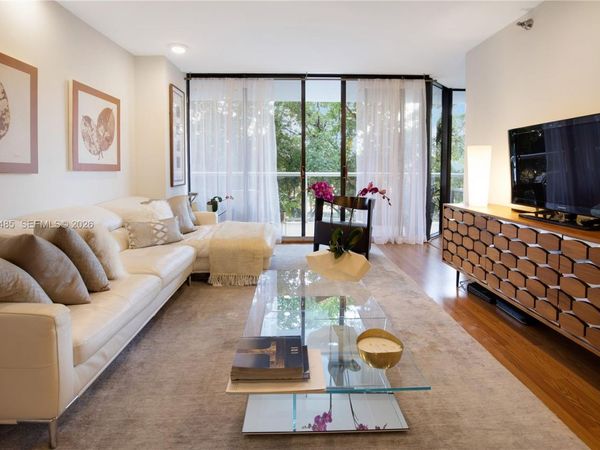 3640 Yacht Club Dr., Unit 304, Aventura, FL 33180