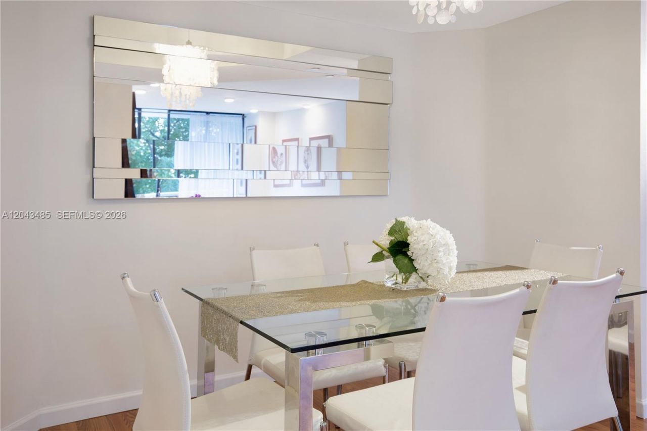 3640 Yacht Club Dr., Unit 304, Aventura, FL 33180 Photo
