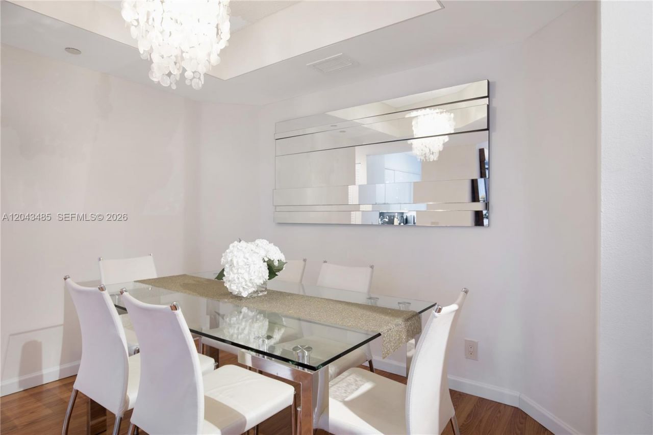 3640 Yacht Club Dr., Unit 304, Aventura, FL 33180 Photo