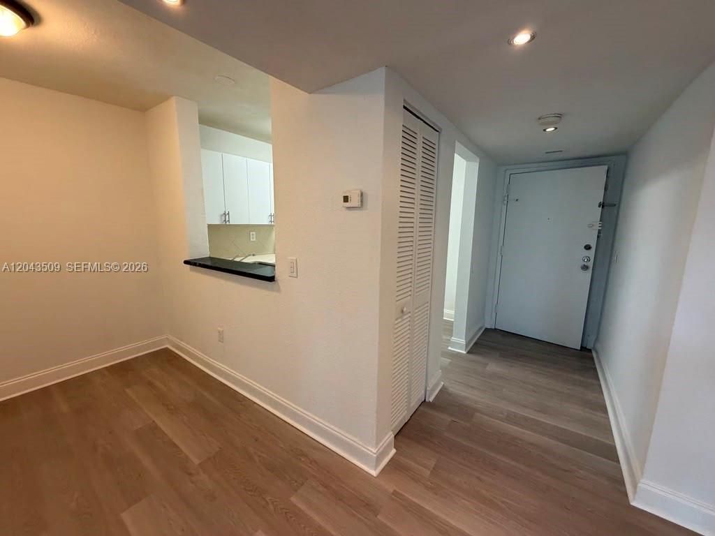 492 NW 165th St Rd , Unit C-211, Miami, FL 33169 Photo