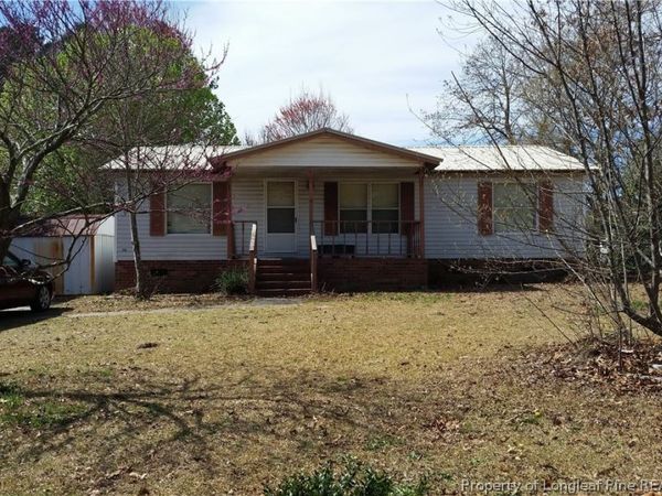 404 McDougald Drive, Raeford, NC 28376