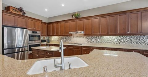 9425 Pinehurst Dr, Roseville, CA 95747 Photo