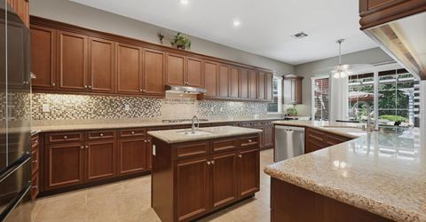 9425 Pinehurst Dr, Roseville, CA 95747 Photo