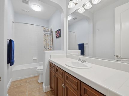 9425 Pinehurst Dr, Roseville, CA 95747 Photo