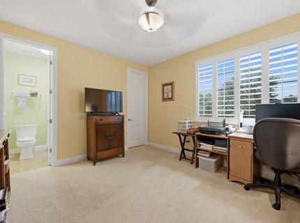 9425 Pinehurst Dr, Roseville, CA 95747 Photo