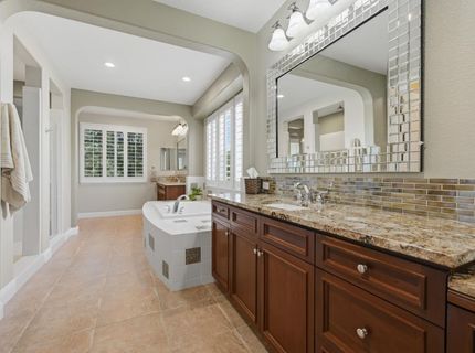 9425 Pinehurst Dr, Roseville, CA 95747 Photo