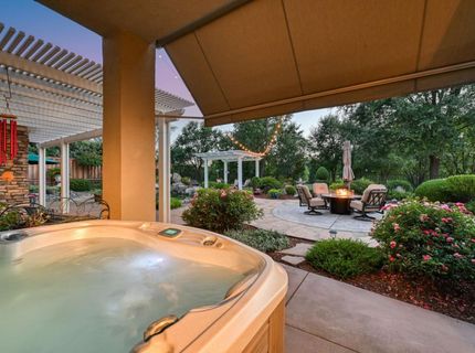 9425 Pinehurst Dr, Roseville, CA 95747 Photo
