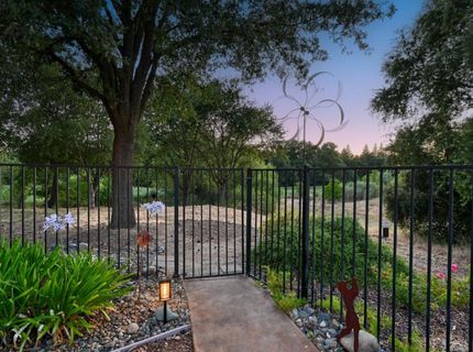 9425 Pinehurst Dr, Roseville, CA 95747 Photo