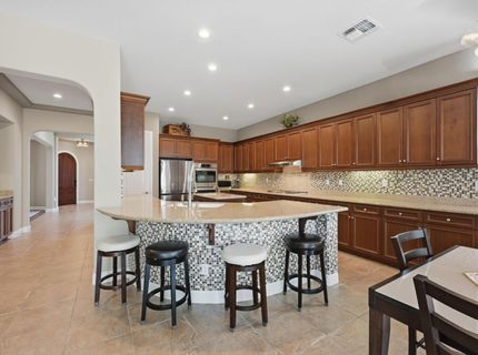 9425 Pinehurst Dr, Roseville, CA 95747 Photo