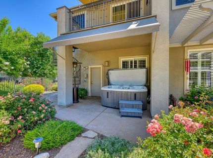 9425 Pinehurst Dr, Roseville, CA 95747 Photo