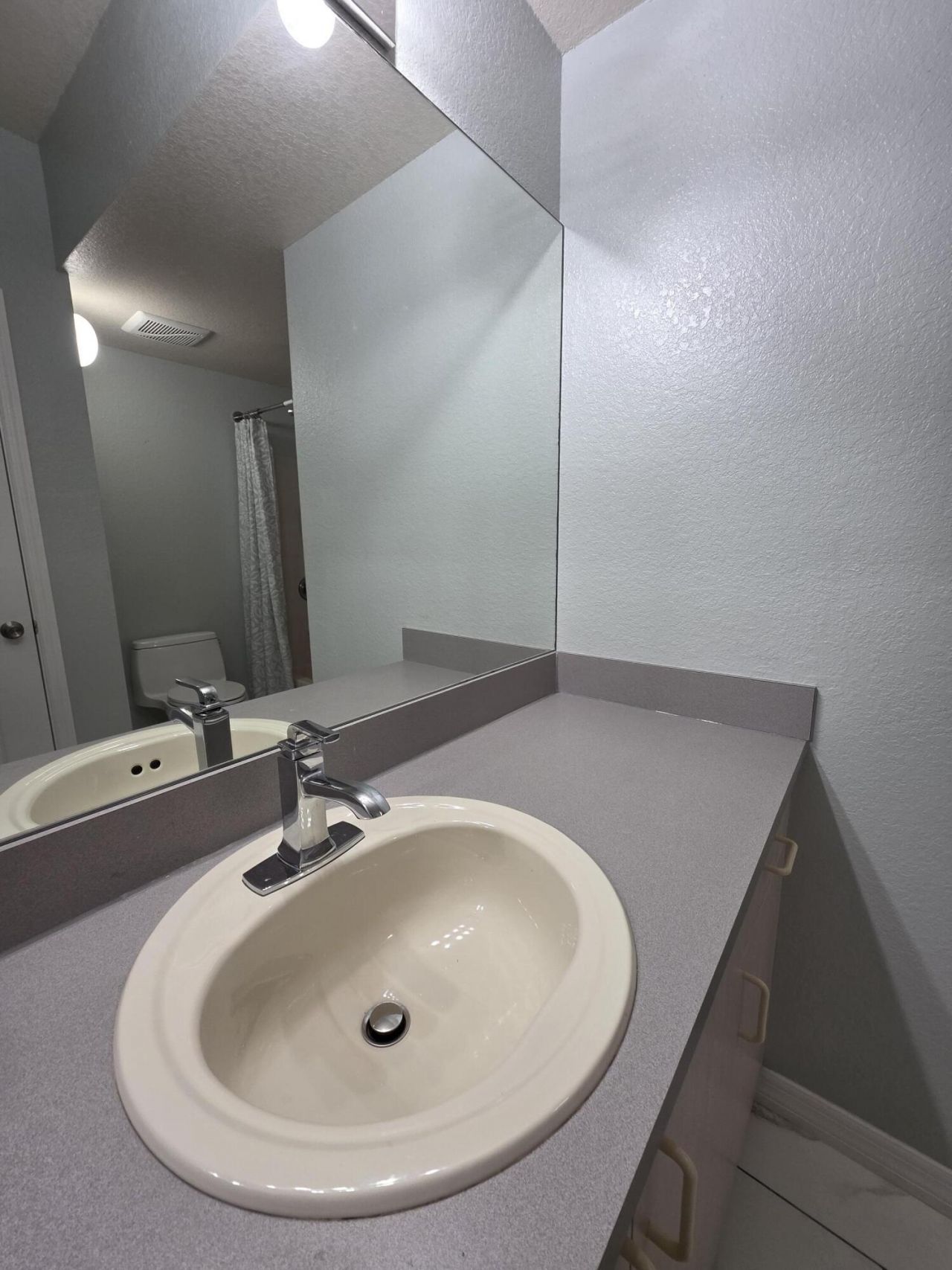 170 SW Peacock Boulevard, Unit 36-104, Port Saint Lucie, FL 34986 Photo