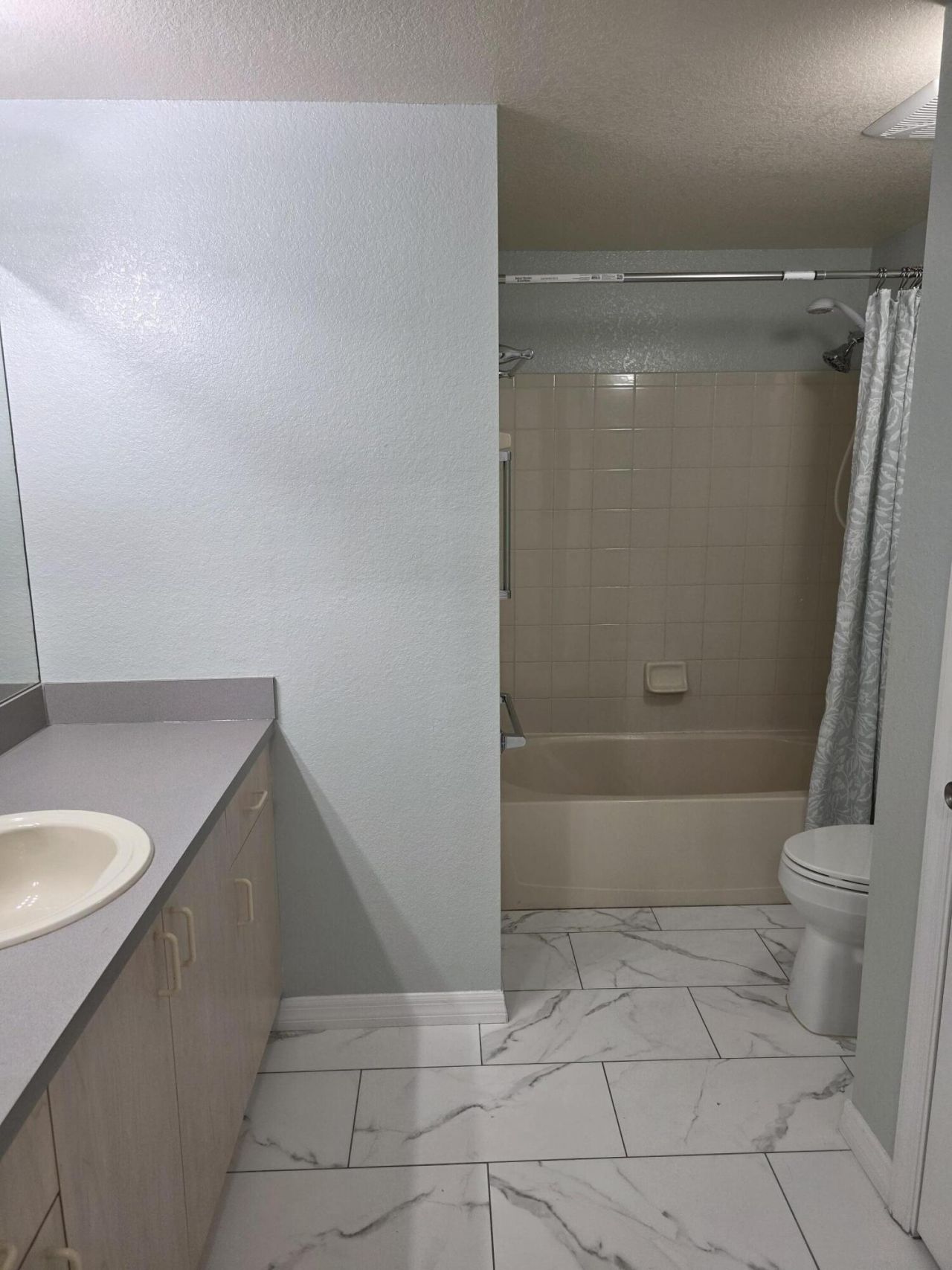 170 SW Peacock Boulevard, Unit 36-104, Port Saint Lucie, FL 34986 Photo