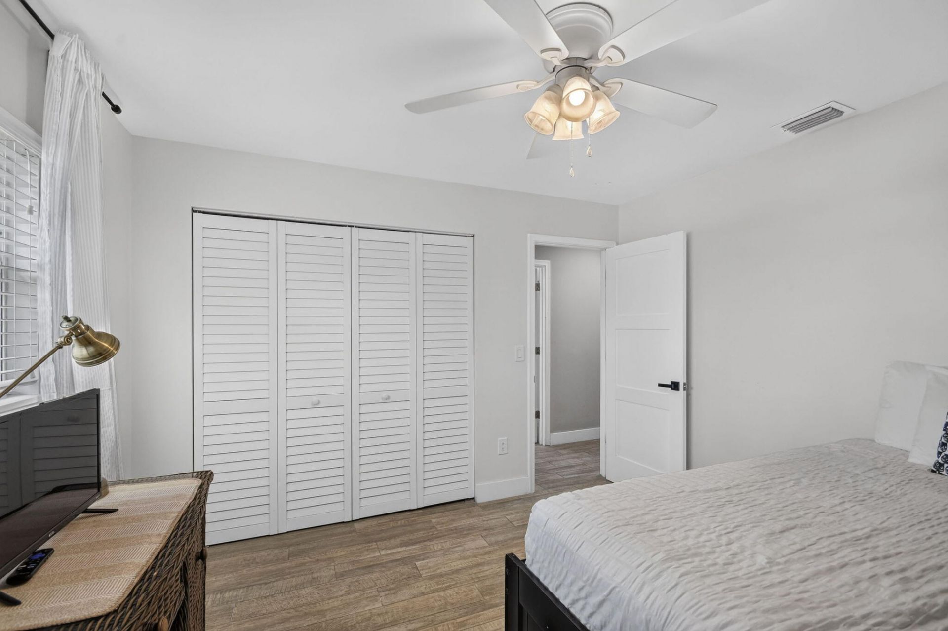 445 Palo Alto Drive, Palm Springs, FL 33461 Photo