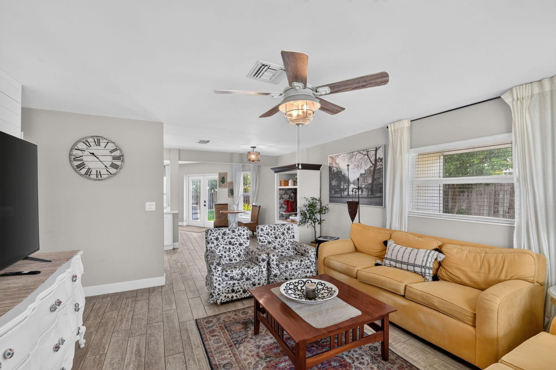 445 Palo Alto Drive, Palm Springs, FL 33461 Photo