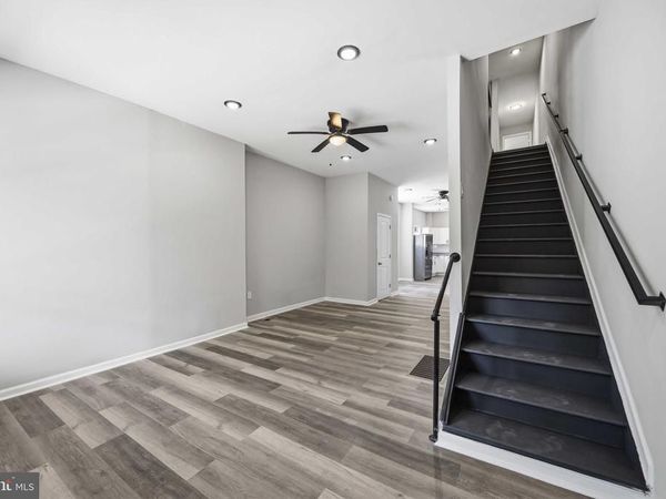 263 W DUVAL STREET, PHILADELPHIA, PA 19144