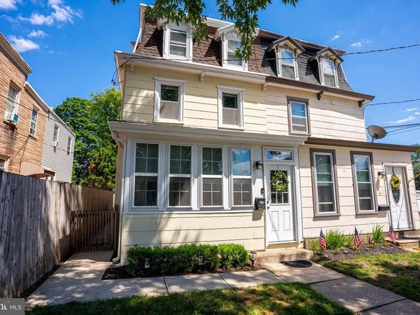 220 BROAD STREET, FLORENCE, NJ 08518