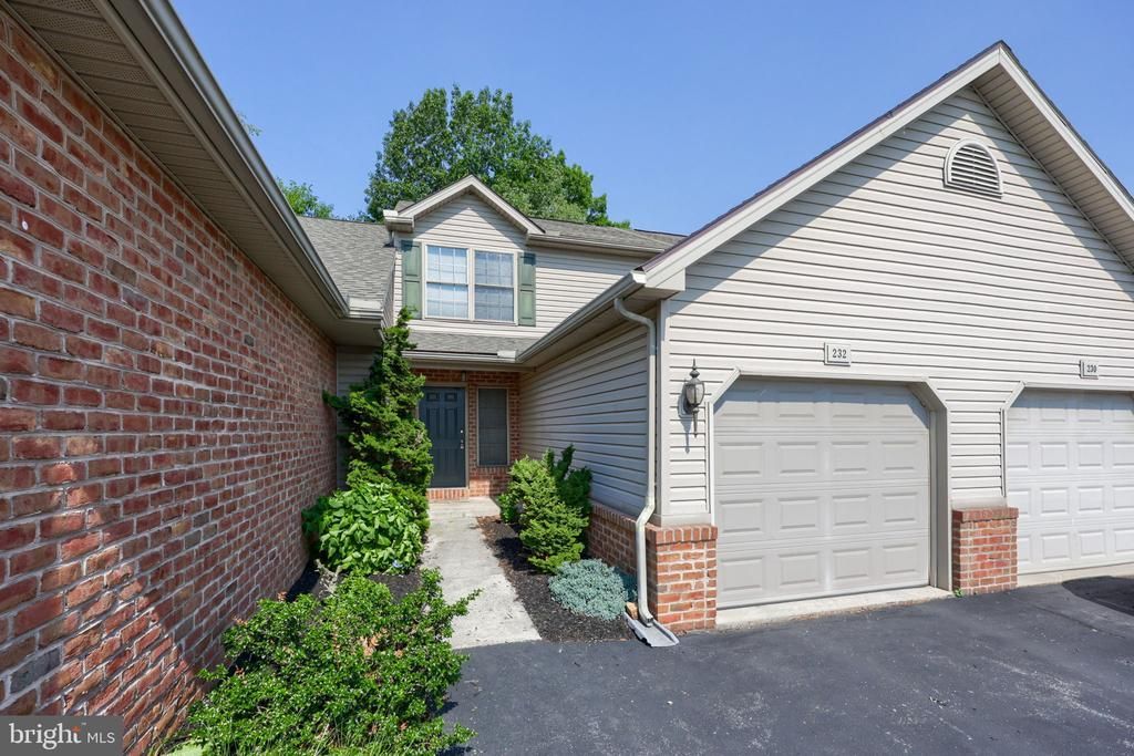 232 WHITETAIL TERRACE , MARYSVILLE, PA 17053