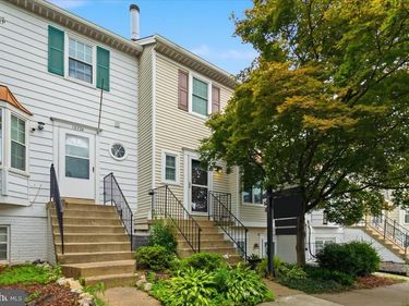 13772 FLOWING BROOK COURT, Unit 32G, CHANTILLY, VA 20151