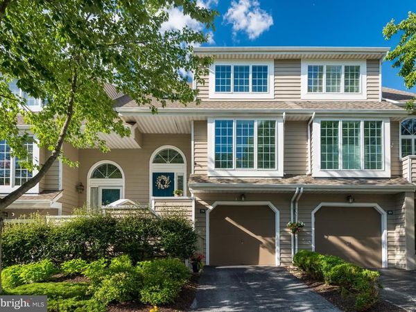 79 ANDOVER COURT , CHESTERBROOK, PA 19087