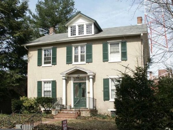 25 E WASHINGTON STREET , WEST CHESTER, PA 19380