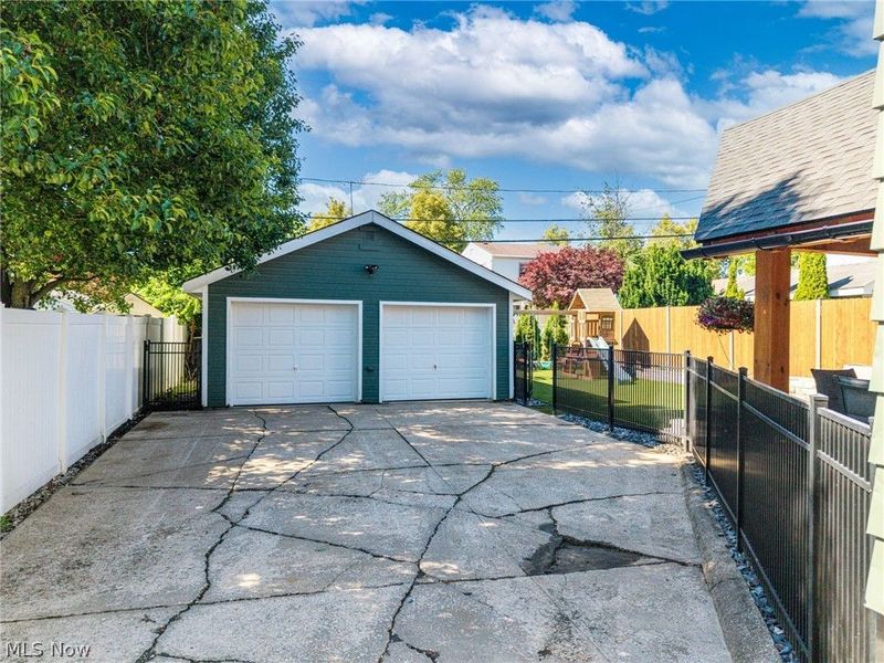342 E Catawba Avenue, Akron, OH 44301 Photo 5