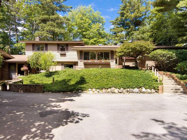 2692 Birchview Drive, Kewadin, MI 49648