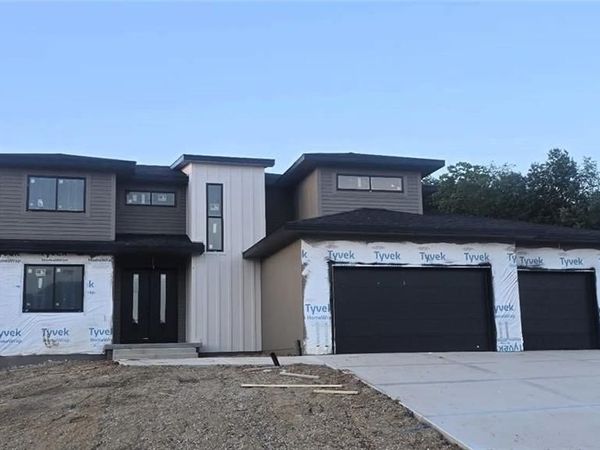 1006 Meadowbrook Drive, Kearney, MO 64060