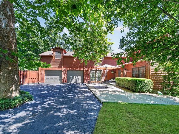 28 Homestead Drive, Sheridan, IN 46069