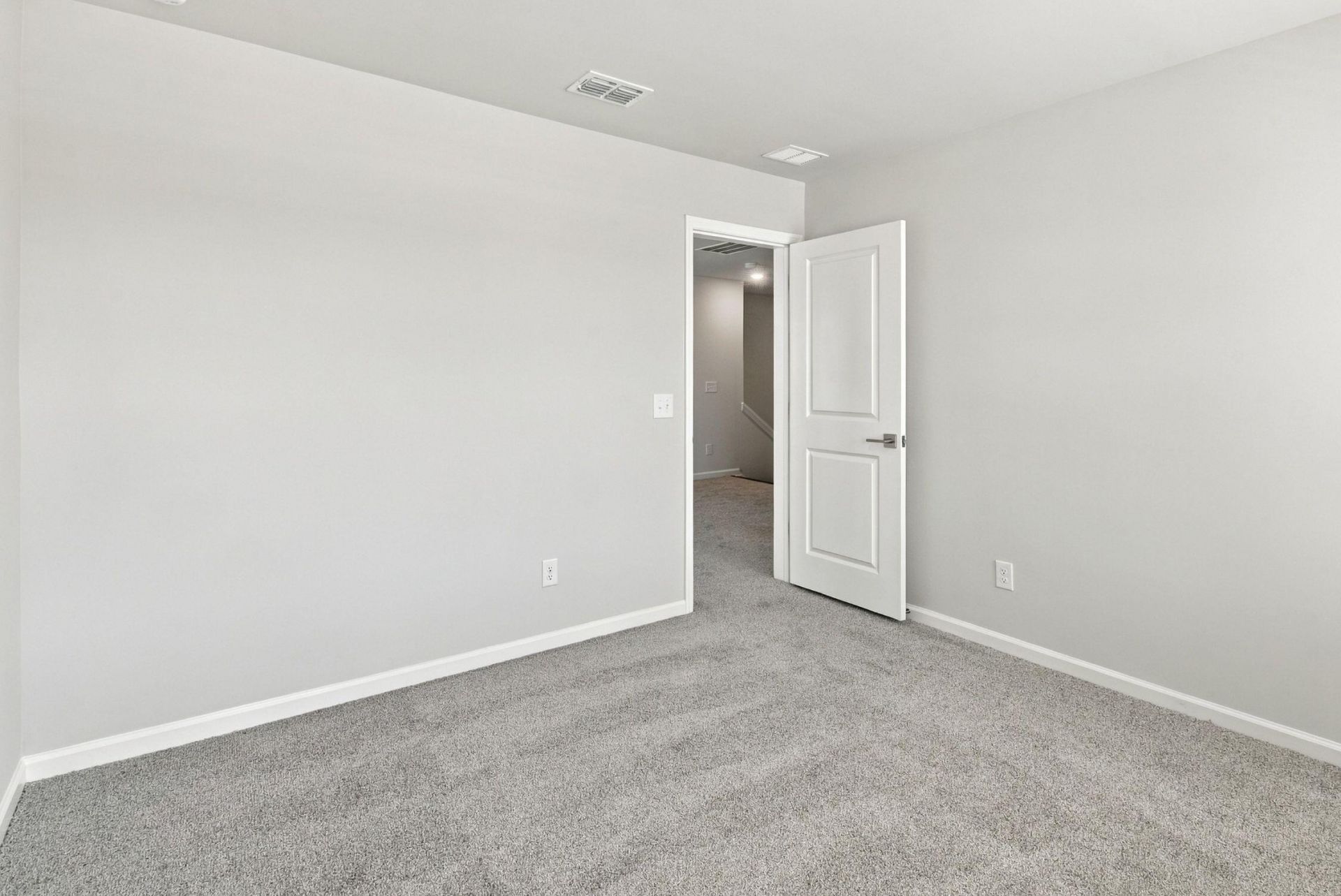 438 White Magnolia Street Photo 24