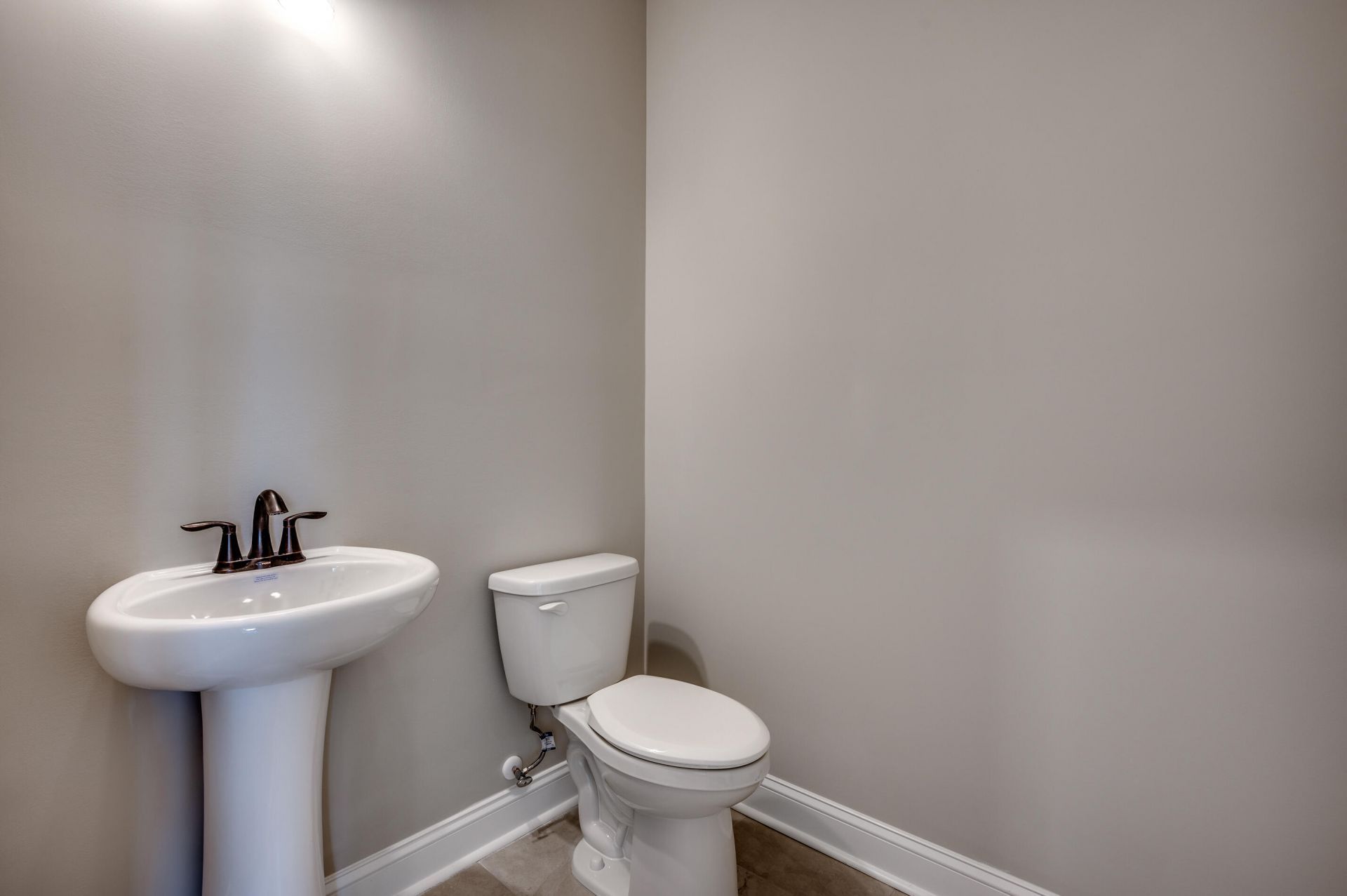 438 White Magnolia Street Photo 26