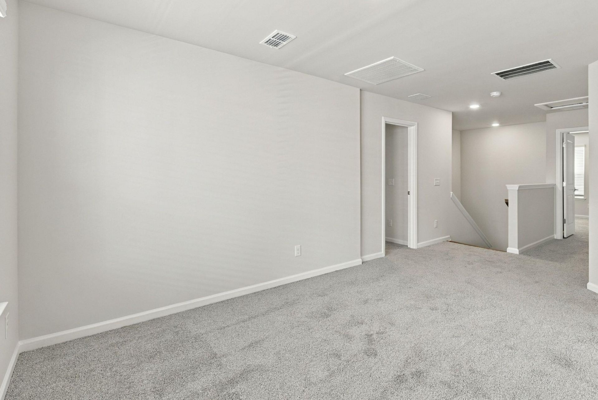 438 White Magnolia Street Photo 31
