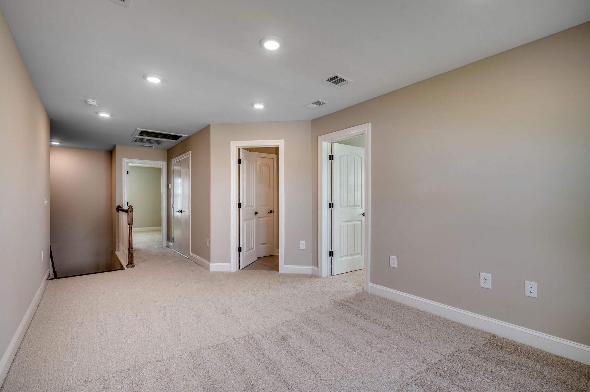 438 White Magnolia Street Photo 32