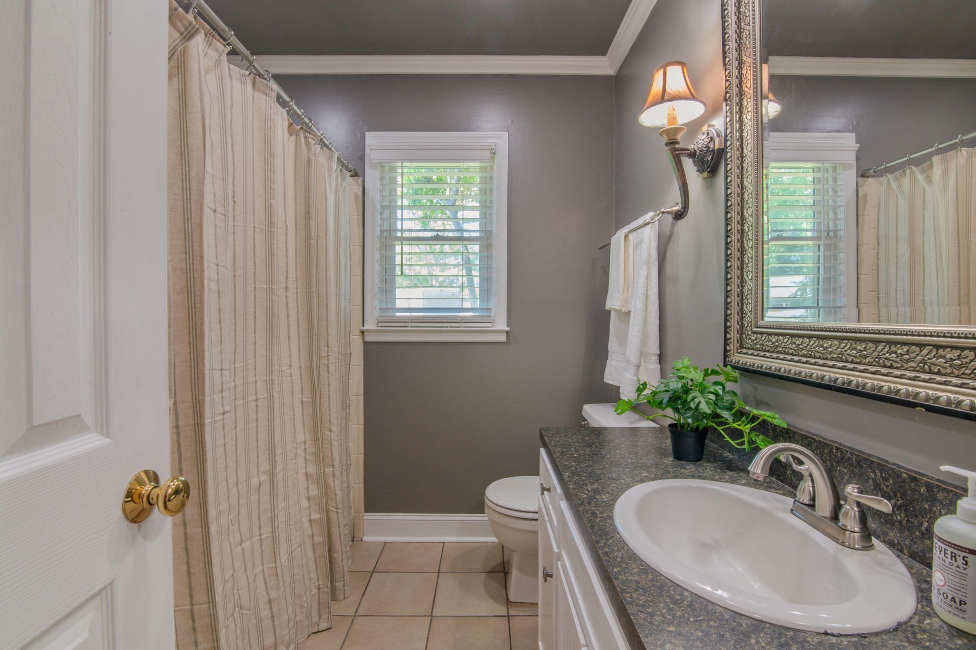 106 James Road Photo 13