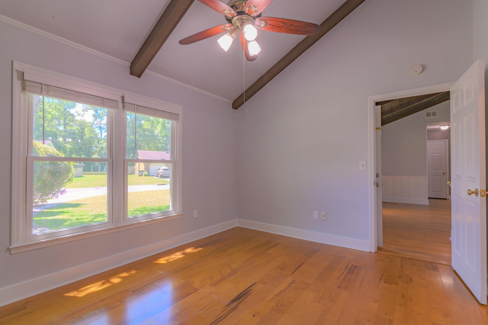 106 James Road Photo 8