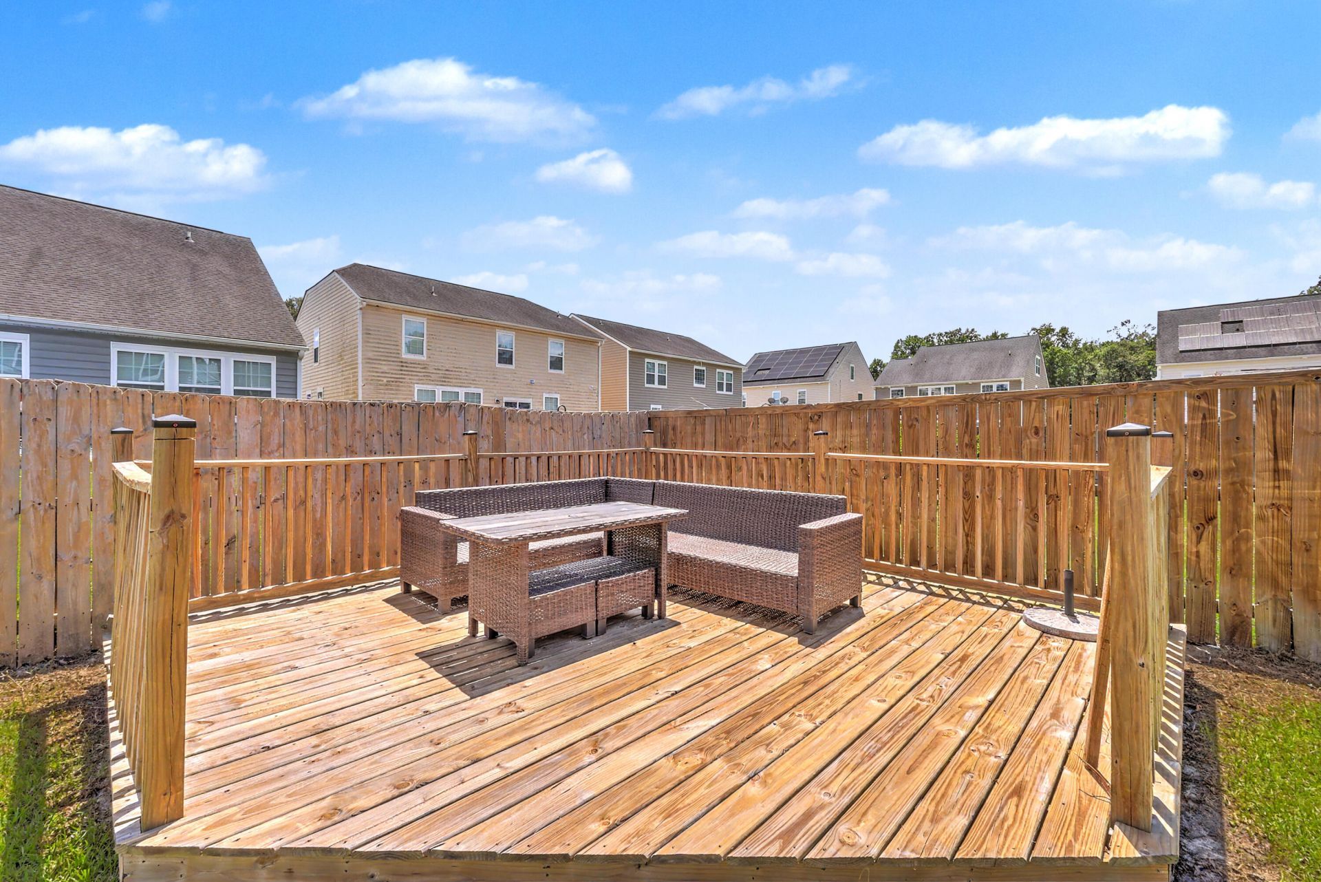 163 Emerald Isle Drive Photo 34