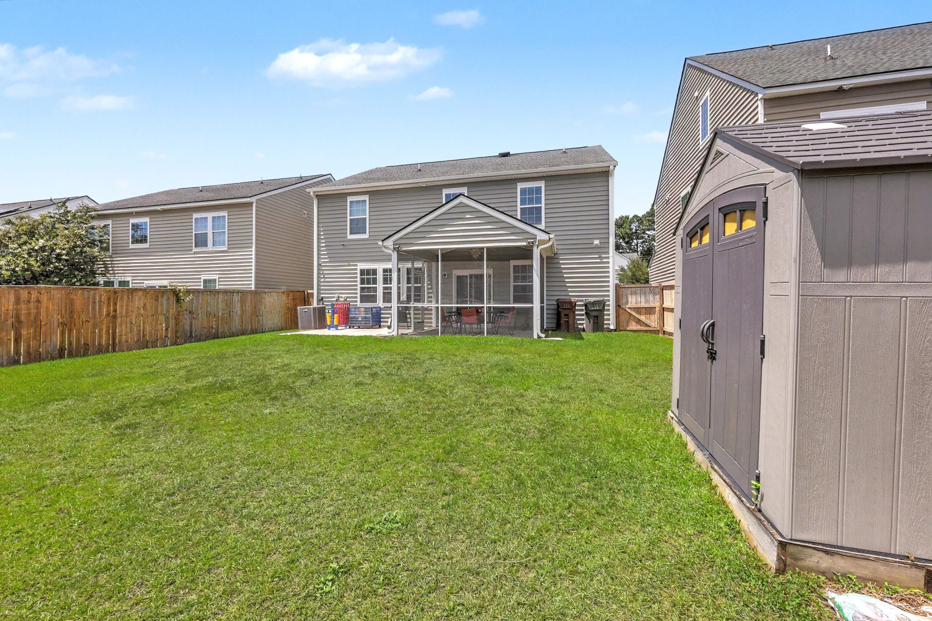 163 Emerald Isle Drive Photo 36