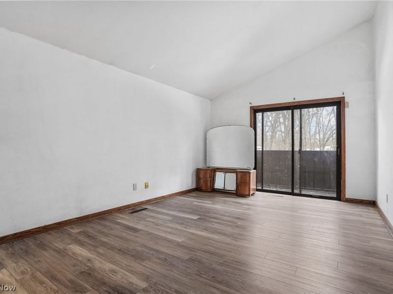 285 North Road NE, Howland, OH 44484 Photo 16